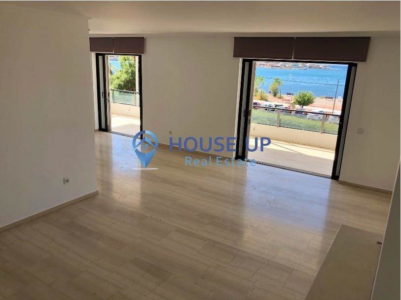 (For Rent) Residential Floor Apartment || Athens South/Glyfada - 150 Sq.m, 3 Bedrooms, 2.500€ 