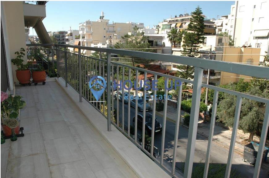 (For Sale) Residential Apartment || Athens South/Palaio Faliro - 120 Sq.m, 3 Bedrooms, 250.000€ 