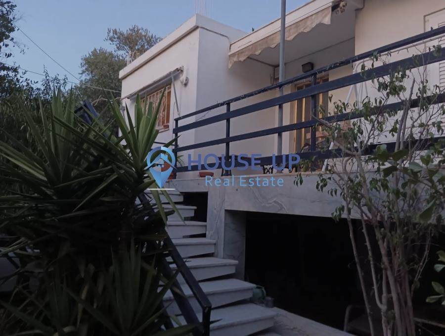 (Προς Πώληση) Αξιοποιήσιμη Γη Οικόπεδο || Αθήνα Νότια/Γλυφάδα - 400 τ.μ, 700.000€ 