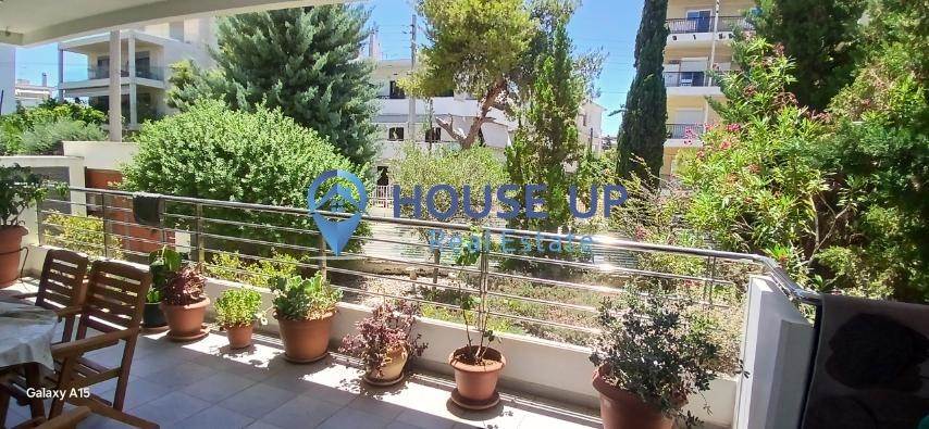 (Προς Πώληση) Κατοικία Οροφοδιαμέρισμα || Αθήνα Νότια/Γλυφάδα - 121 τ.μ, 3 Υ/Δ, 645.000€ 