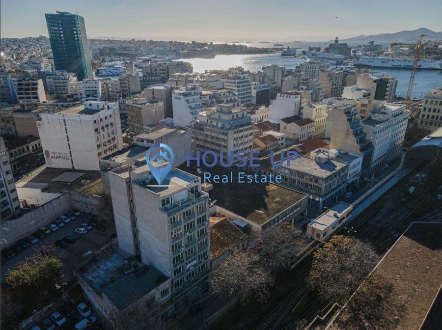 (For Sale) Land Plot || Piraias/Piraeus - 221 Sq.m, 370.000€ 